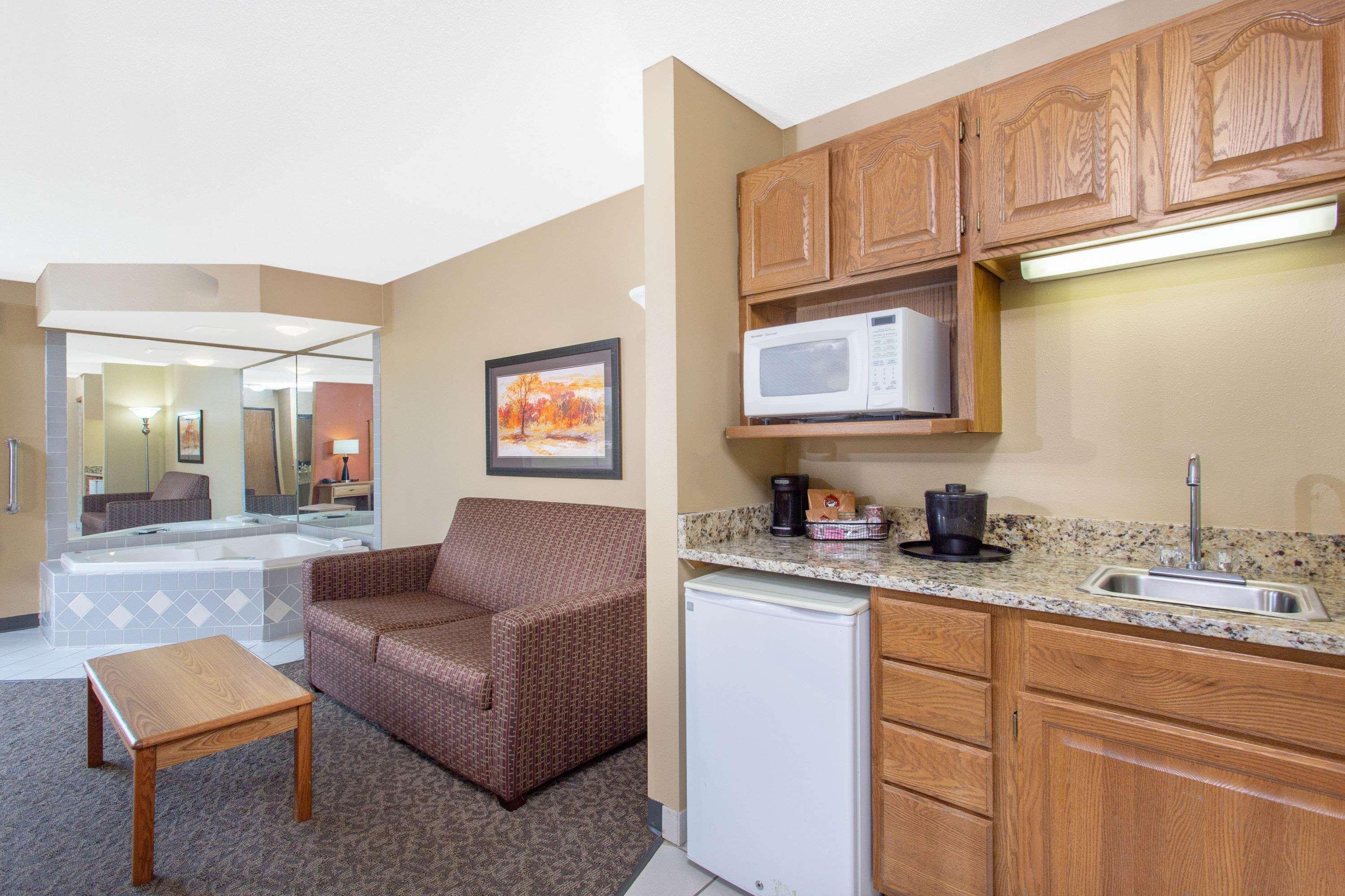 Americinn By Wyndham Boscobel Dış mekan fotoğraf